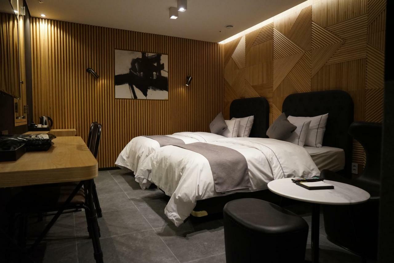 Astro Hotel Yongin Esterno foto